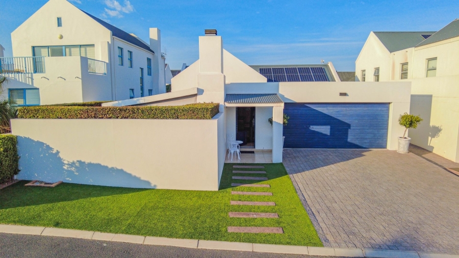 3 Bedroom Property for Sale in Blue Lagoon Western Cape